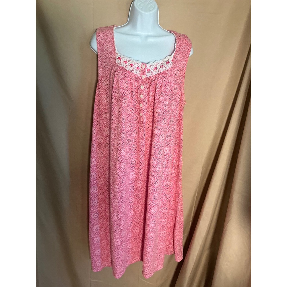 Secret Treasures Nightgown Women XL PinkMedallion Lace Trim Sleeveless Excellent